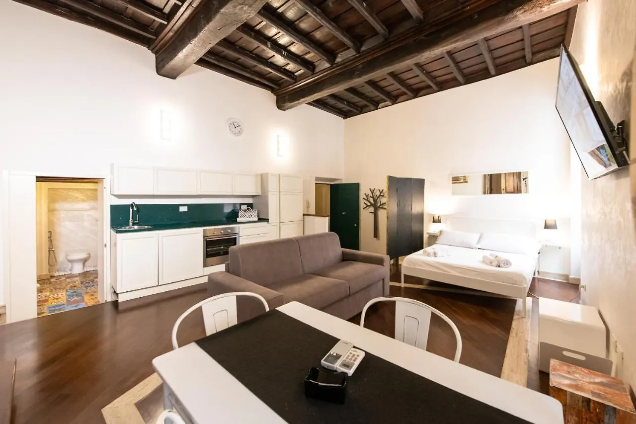 Magenta Collection Crociferi 2 Apartment Rome